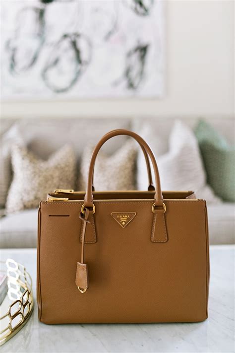 prada saffiano lux shopping tote review|Prada saffiano shoulder bag review.